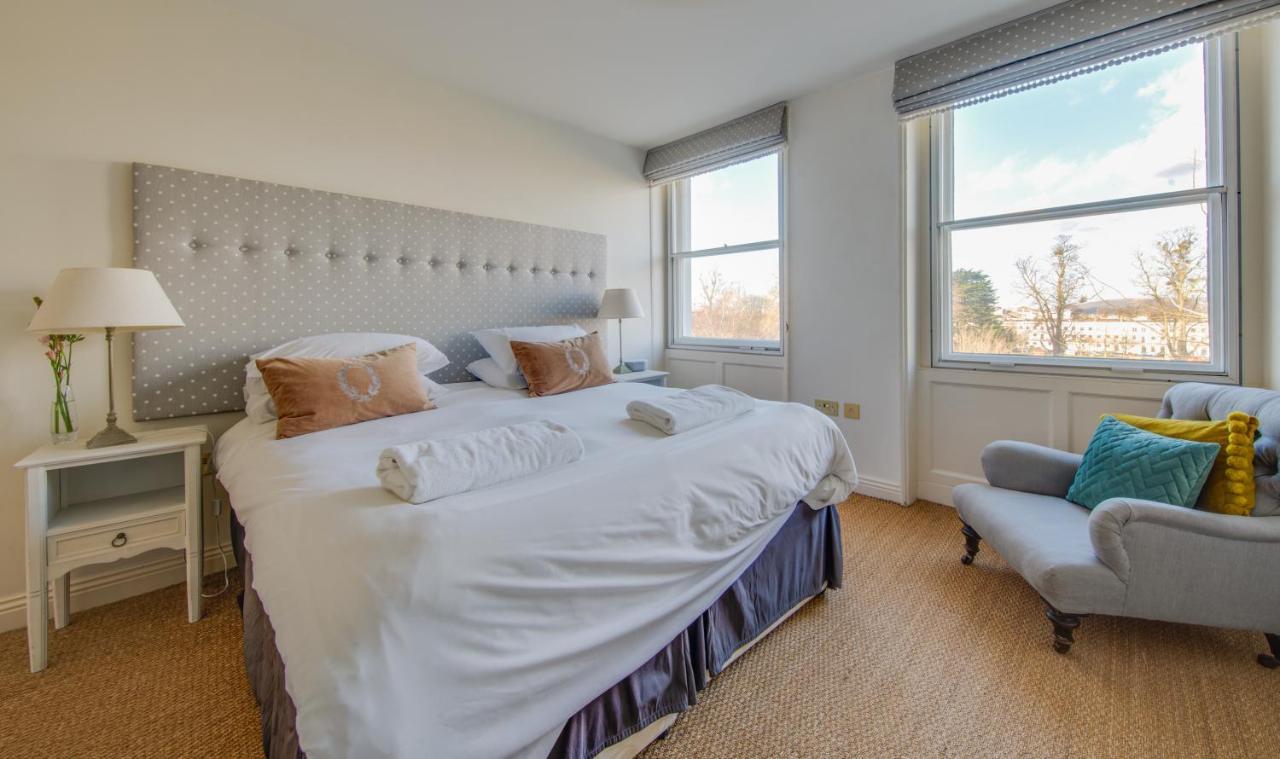 첼튼엄 The Montpellier Townhouse 빌라 외부 사진