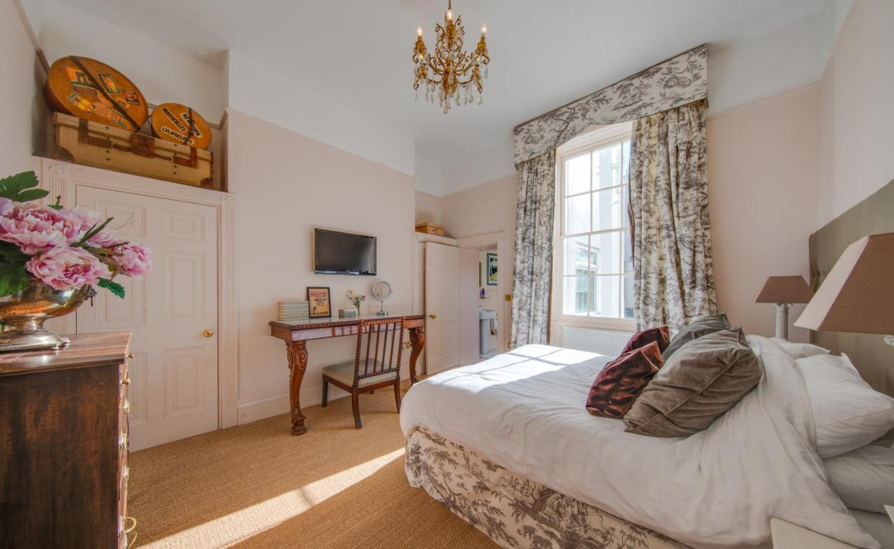 첼튼엄 The Montpellier Townhouse 빌라 외부 사진