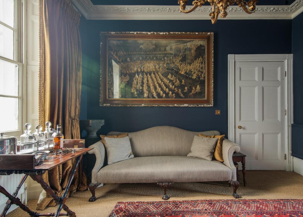 첼튼엄 The Montpellier Townhouse 빌라 외부 사진